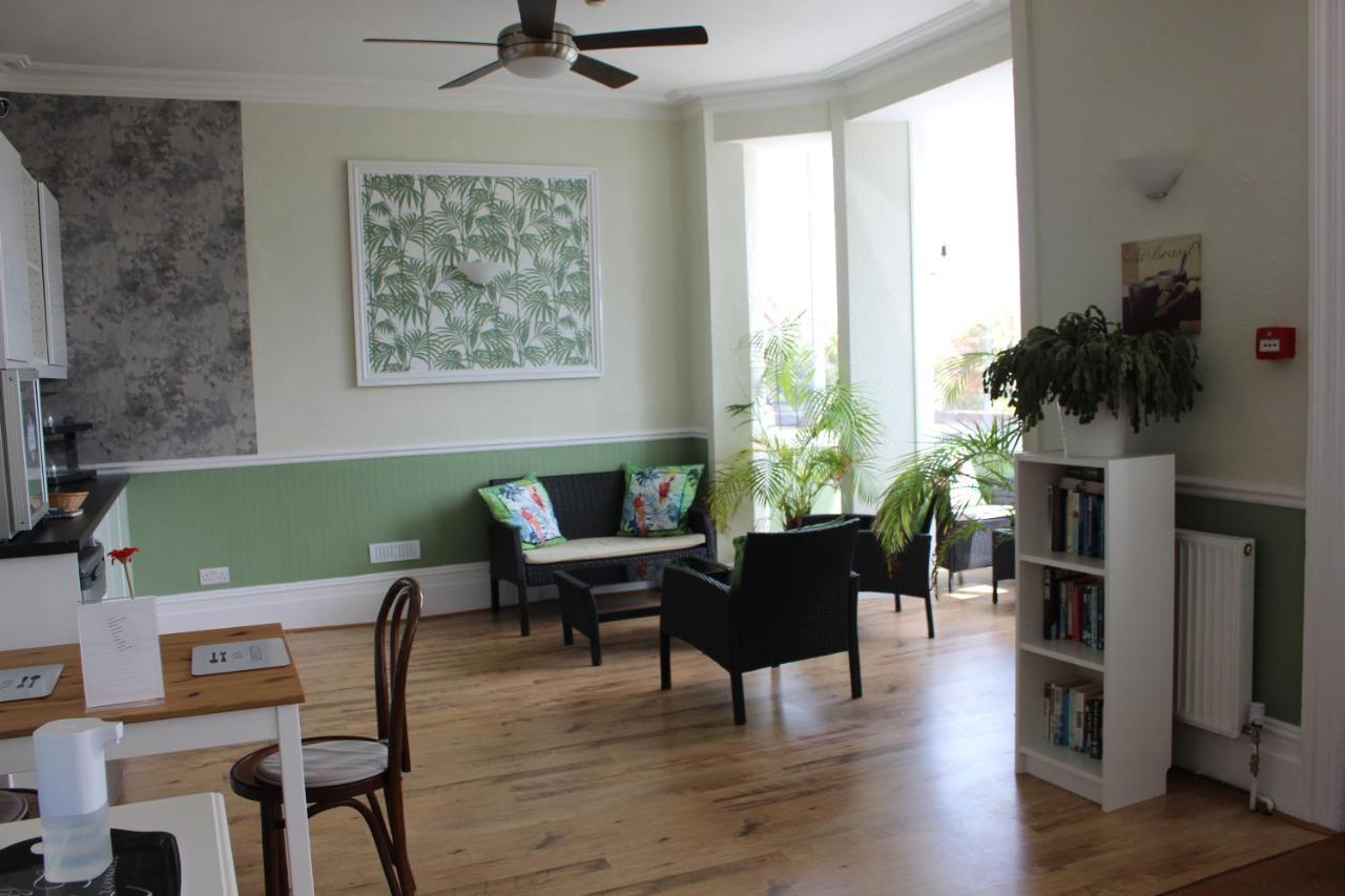 Beamsley Lodge B&B Истбурн Экстерьер фото