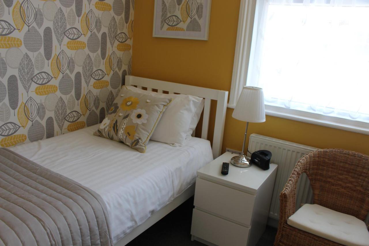 Beamsley Lodge B&B Истбурн Экстерьер фото